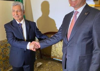 سفير مصر بـ الجزائر يلتقي رئيس المجلس الجزائري الوطني لـ حقوق الانسان 3