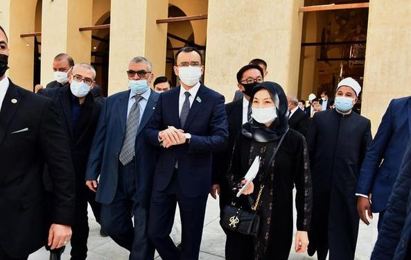 رئيس مجلس الشيوخ بكازاخستان يتفقد مسجد الظاهر بيبرس 1