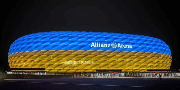 ملعب أليانز أرينا - بايرن ميونيخ