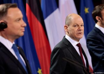 الرئاسة الفرنسية: قادة ألمانيا وفرنسا وبولندا يشددون على دعم سيادة أوكرانيا
