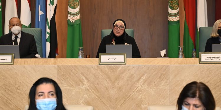 المجلس الوزاري يصدر توصيات خاصة بقواعد المنشأ التفصيلية العربية ويعتمد اتفاقية "الترانزيت" 1