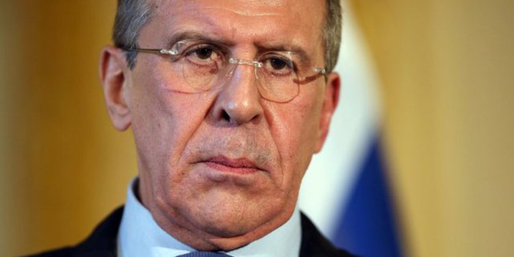 وزير الخارجية الروسي يوافق على اجتماع باريس لبحث الأزمة الأوكرانية 1