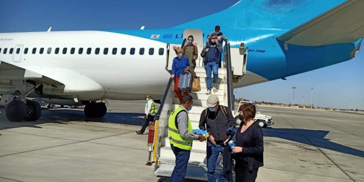 مطار الأقصر الدولي يستقبل اولى رحلات luxair القادمة من لوكسمبرج 1