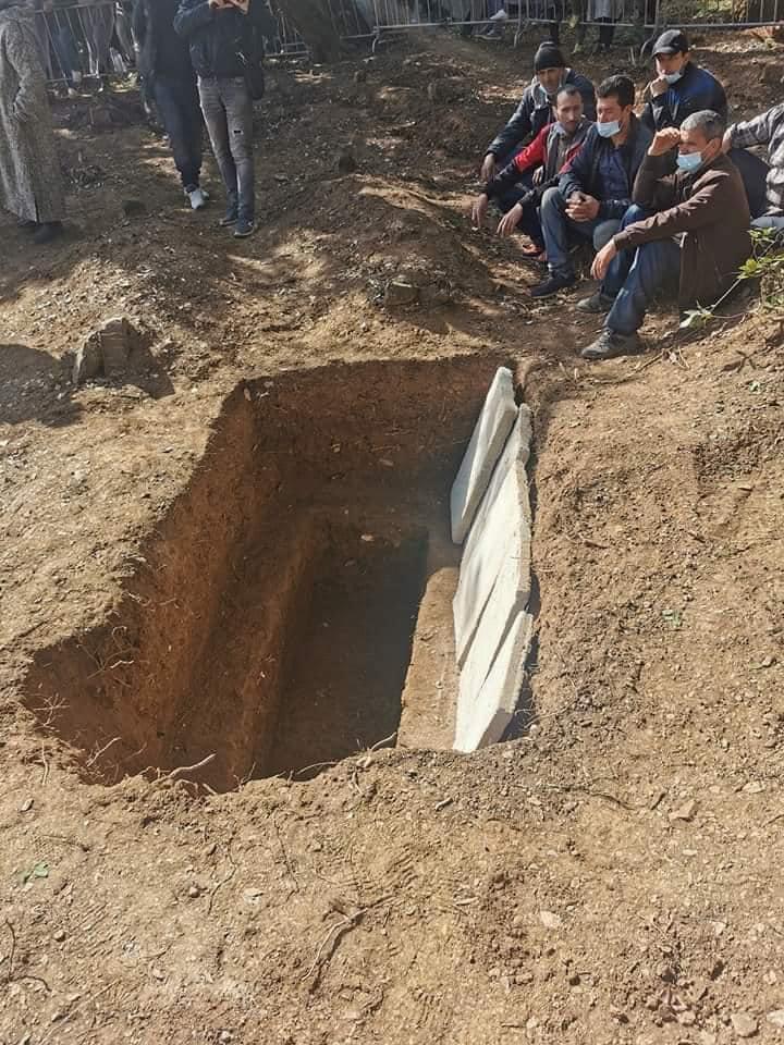 شاهد .. القبر الذي دفن فيه الطفل ريان المغربي 1