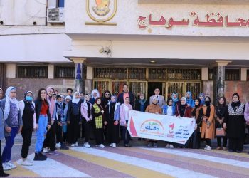 40 طالب وطالبة يتفقدون مشروعات " حياة كريمة " بـ قرى مركز ساقلتة 1