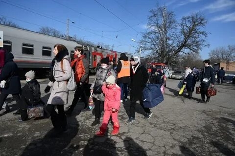 30 ألف شخص يغادرون دونباس إلى روسيا مع أنباء بغزو أوكراني للإقليم