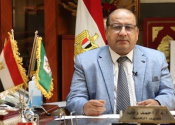 الدكتور أحمد رجب عميد كلية الآثار جامعة القاهرة