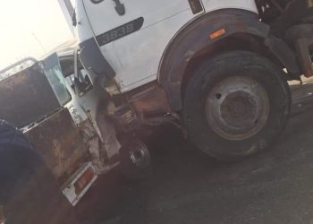 عاجل|حادث تصادم بين 7 سيارات يشل الحركة المرورية على الطريق الدائري 8