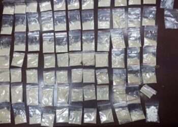 ضبط متهم بحيازة كمية من مخدر الهيروين بالساحل 7