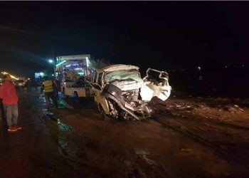 حادث تصادم بين سيارتي ميكروباص وملاكي بطريق مصر إسكندرية الصحراوي 2