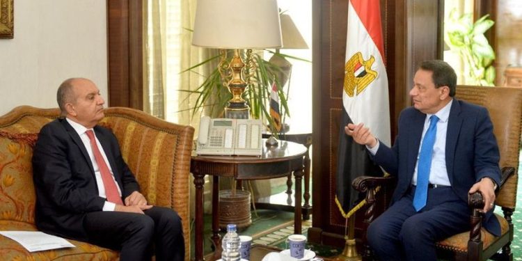 رئيس الأعلى للإعلام يبحث تعزيز التعاون الإعلامي مع السفير الأردني 1