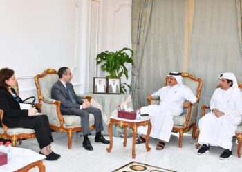سفارة مصر في الدوحة تبحث فرص تعزيز التعاون في المجال الاقتصادي مع قطر 1