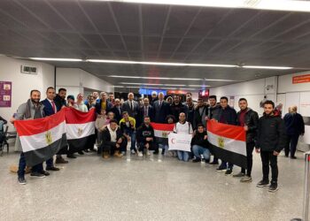 الهلال الأحمر المصري يفعل دور فريق الإغاثة الدولي الثاني في دول الجوار الأوكراني