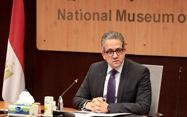 وزير السياحة يترأس اجتماع مجلس إدارة هيئة المتحف القومي للحضارة المصرية 1