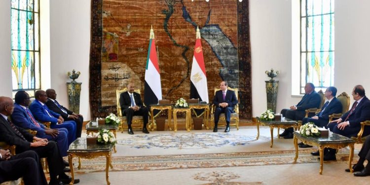 بيان مشترك لزيارة رئيس مجلس السيادة الانتقالي السوداني إلى جمهورية مصر العربية 1