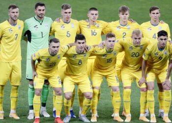 بسبب الحرب.. أوكرانيا تطلب تأجيل مباراة اسكتلندا في تصفيات كأس العالم2022 5