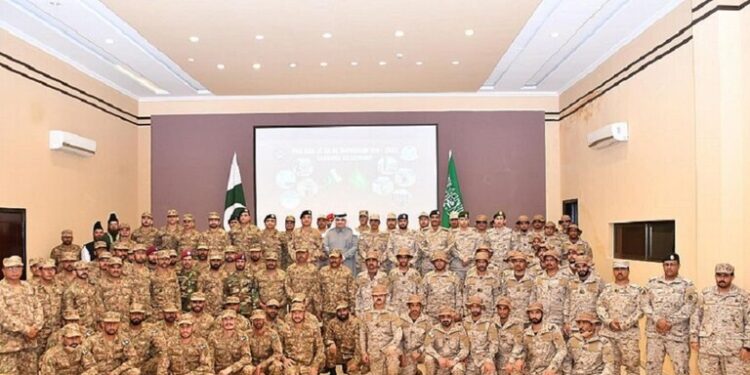 السعودية تعلن اختتام مناورات عسكرية مشتركة مع باكستان 1