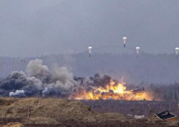 أوكرانيا: انفجار قوي بالقرب من محطة سكة حديد بـ كييف 1