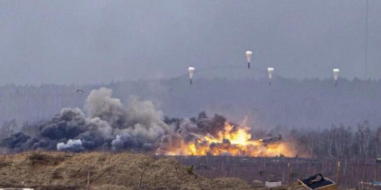 أوكرانيا: انفجار قوي بالقرب من محطة سكة حديد بـ كييف 1