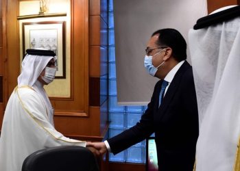 مدبولي يلتقي وزيرا الخارجية والمالية بـ قطر لبحث العلاقات بين البلدين