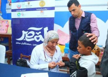توقع الكشف على 2937 طالب بالوقف ضمن مبادرة «لمصر» لدعم صحة أطفال المدارس 2