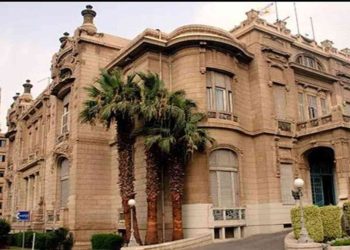 مكتب رعاية المبعوثين بجامعة عين شمس يعلن فتح باب التقدم لمنح ساويرس 1