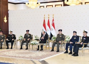 السيسي: الشعب المصرى يقدر جهود وتضحيات أبطال القوات المسلحة