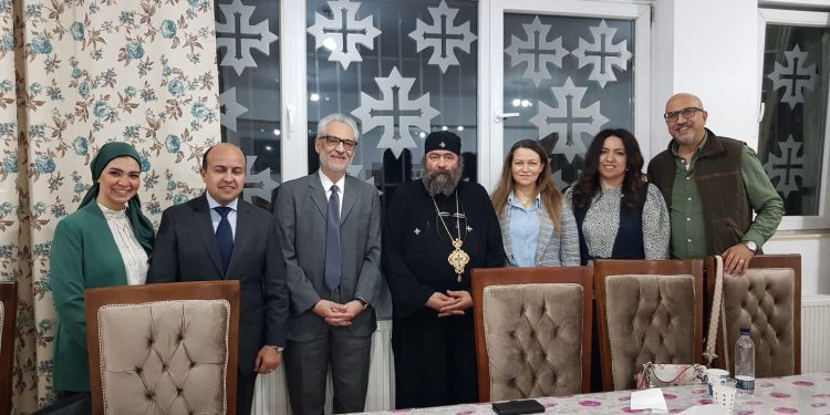السفير المصري في رومانيا يشارك في احتفالات عيد القيامة المجيد 1