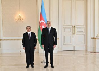 «لـ دعم سُبل التعاون».. سفيرنا لدى باكو يقدم اوراق اعتماده لـ رئيس جمهورية أذربيجان 2