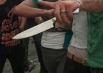 في نهار رمضان.. عامل يعتدي على جاره بسلاح أبيض في سوهاج