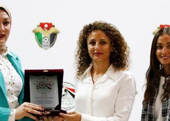 دينا الرفاعي: بروتوكول التعاون المشترك مع الاتحاد الأردني يهدف لخدمة الكرة النسائية 7