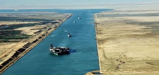 ممر الطاقة النظيفة.. قناة السويس تتحول إلى أطول قناة خضراء في العالم