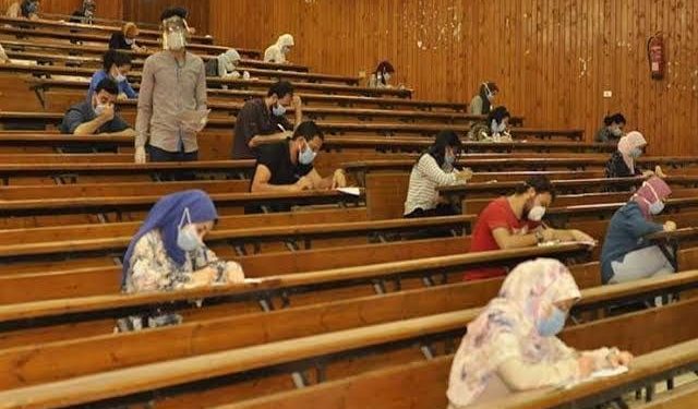 حقيقة حرمان طلاب الجامعات الحكومية من أداء الامتحانات حال عدم سداد المصروفات