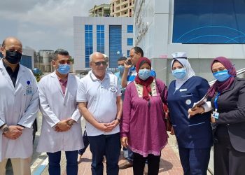 زيارة مفاجئة من محافظ بورسعيد لـ مستشفى النصر التخصصي اثناء العيد