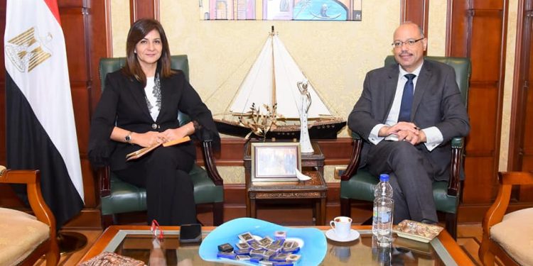 «مصر تستطيع».. وزيرة الهجرة تستكمل سلسلة الاجتماعات التخصصية لجلسات المؤتمر