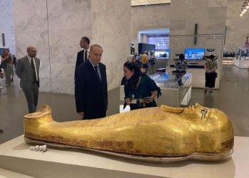 المتحف القومي للحضارة يستقبل وزير خارجية قبرص 5