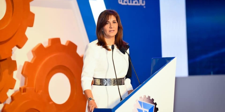 وزيرة الهجرة: المؤتمر يحشد العقول المصرية المهاجرة للاستفادة من خبراتهم في القطاع الصناعي
