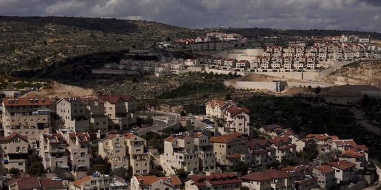 إسرائيل تخطط لـ بناء 114 وحدة استيطانية جديدة على الأراضي المُحتلة