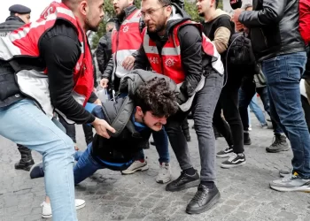 الشرطة التركية تعتقل عشرات المتظاهرين في مظاهرات عيد العمال
