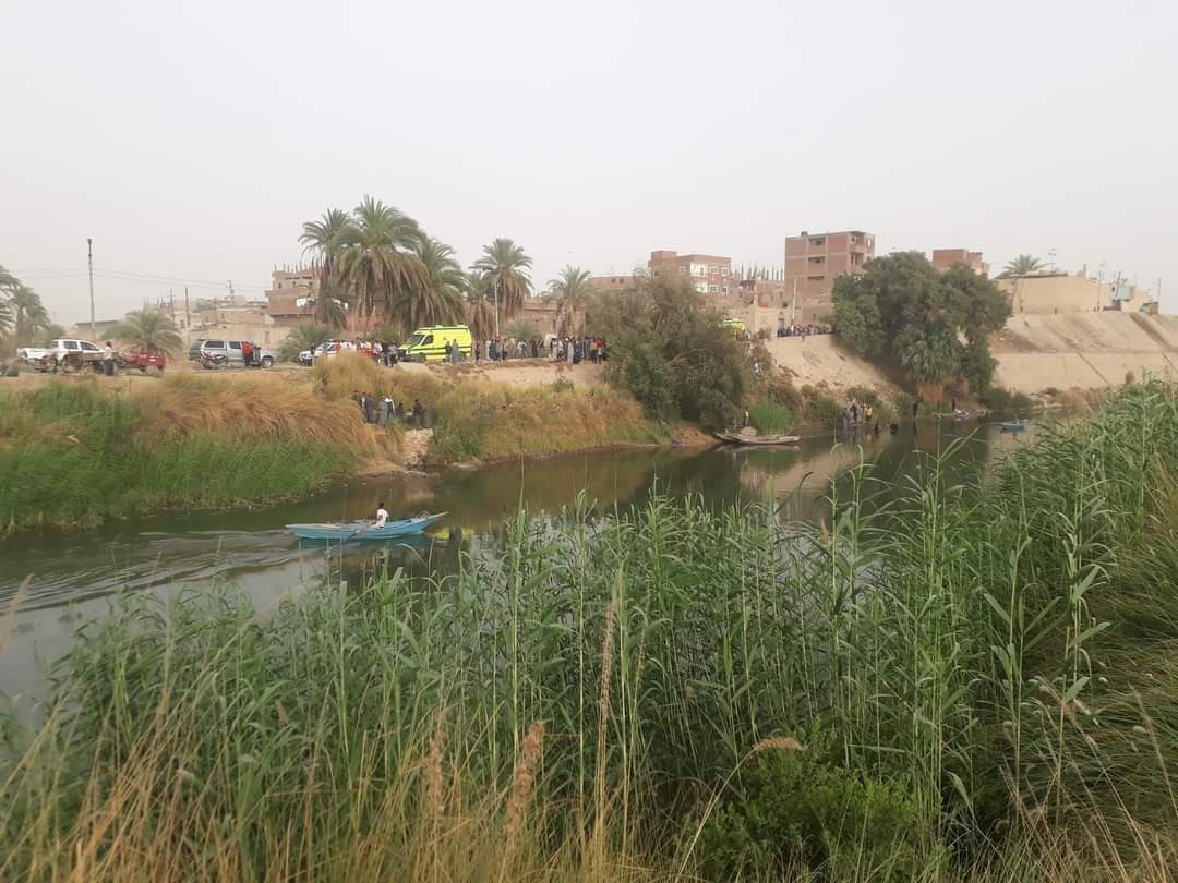 «البحث ما زال جاريًا» جهود مكثفة لانتشال جثة الفتاة الرابعة من الغارقات بـ نهر النيل في أخميم