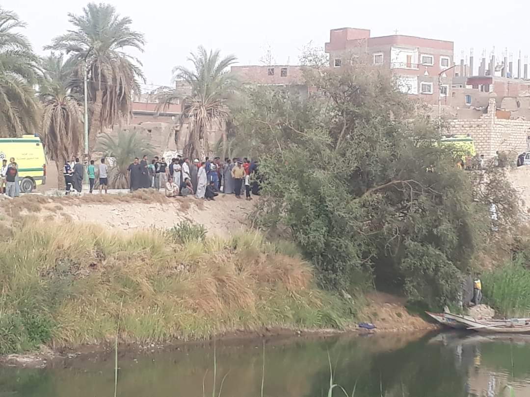 «البحث ما زال جاريًا» جهود مكثفة لانتشال جثة الفتاة الرابعة من الغارقات بـ نهر النيل في أخميم