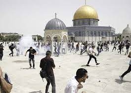 "حماس" تدعو الفلسطينين للنفير العام وشد الرحال إلى المسجد الأقصى 2