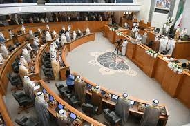 الكويت تبحث إقرار قانون يسمح لها باقتراض 65 مليار دولار 5