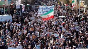 بالفيديو: إيران تقطع الإنترنت على خلفية احتجاجات «إنهيار مبنى» 8