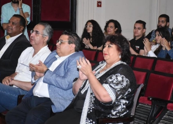 عبد الدايم : المشروعات الإبداعية النوعية تخلق أجيال جديدة قادرة على تحقيق الازدهار للمسرح المصري 1