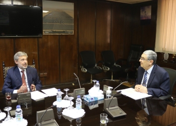 وزير الكهرباء يستقبل سفير ايطاليا بالقاهرة لـ بحث سبل التعاون المستقبلي