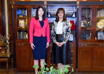 وزيرة الهجرة تستقبل سفيرة مبادرة «أتكلم عربي» في بولندا