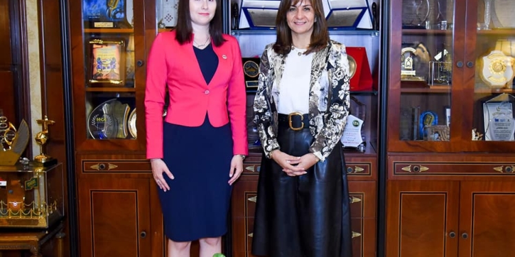 وزيرة الهجرة تستقبل سفيرة مبادرة «أتكلم عربي» في بولندا