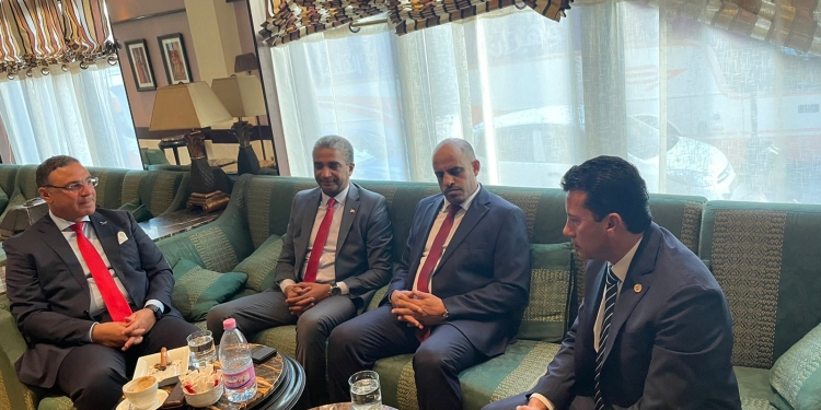 وزير الرياضة يلتقى نظيريه الليبي والتونسي قبل افتتاح دورة ألعاب البحر المتوسط بالجزائر 1