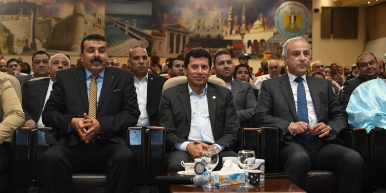 وزير الشباب والرياضة يشهد ختام فعاليات الملتقى الختامى لأنشطة مراكز شباب مصر 1